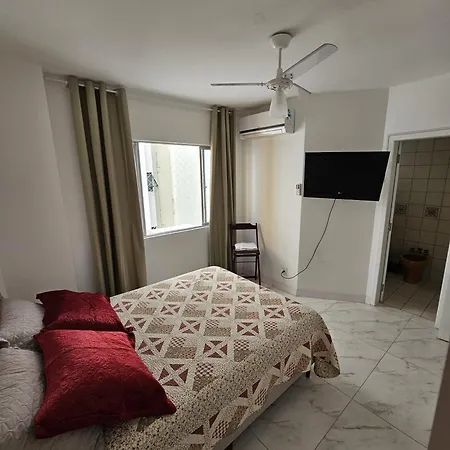 Suite En Apartamento Privado Balneario Camboriu Exterior photo