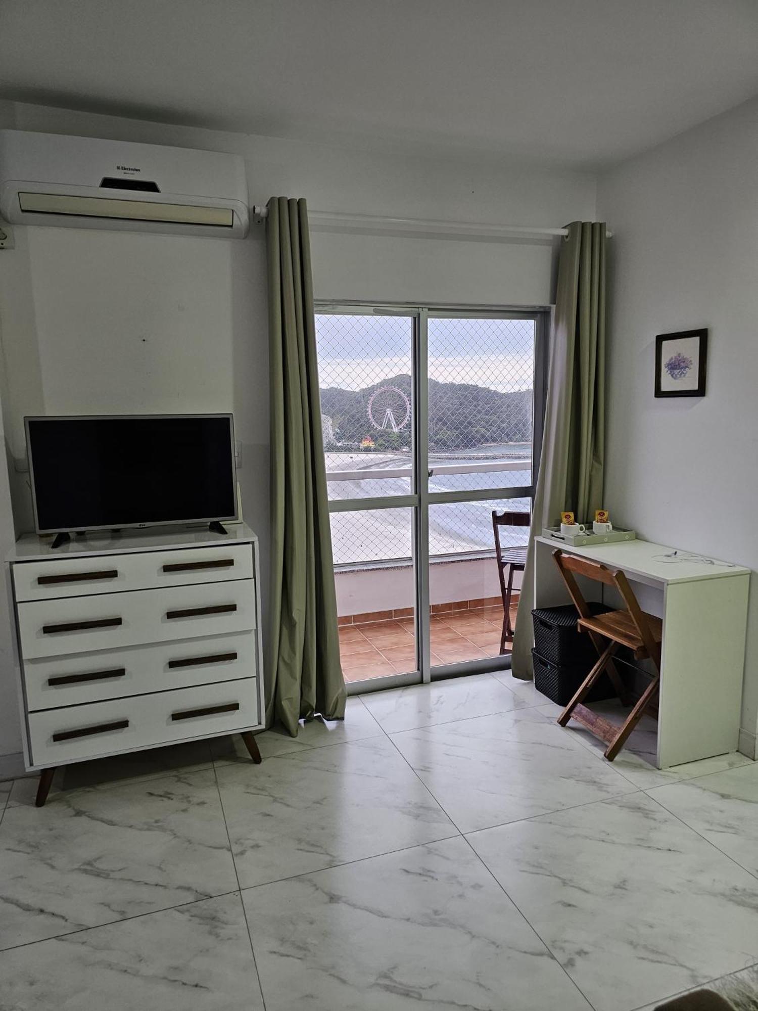 Homestay Suite En Apartamento Privado